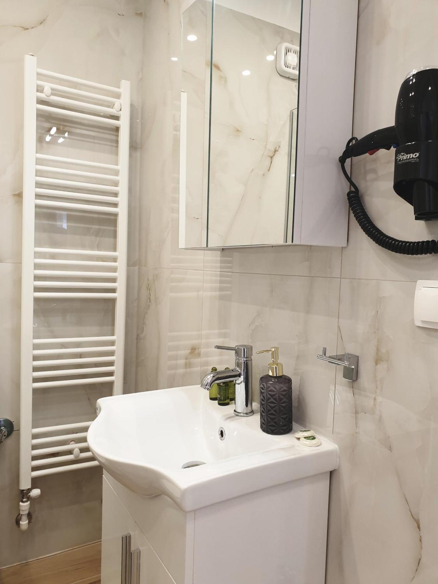 Eantos Studios And Suites Peraia  Room photo